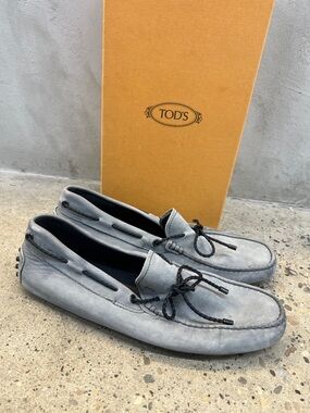 Tod's Light Gray Suede Driving Loafers with Braided Laces